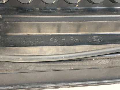 1999-2001 FORD F-250 F250 SUPER DUTY WINDSHIELD RIGHT PASSENGER WIPER COWL OEM