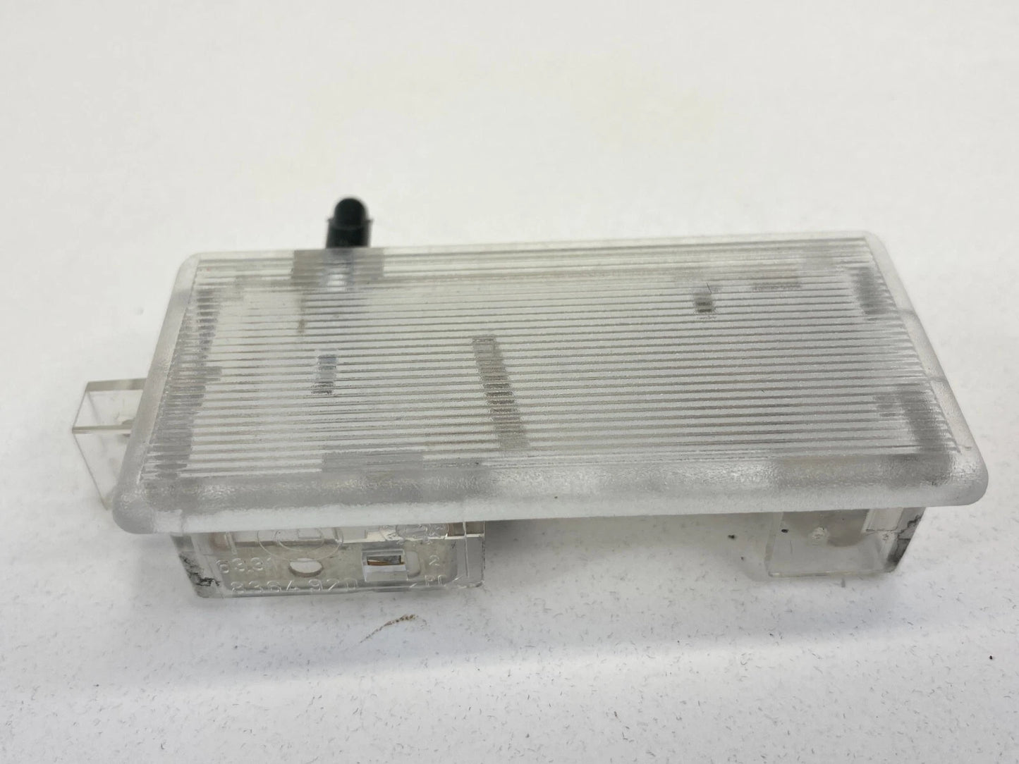2004-2017 BMW X3 2015-2018 X4 INTERIOR GLOVE BOX COURTESY LAMP LIGHT 63318364920