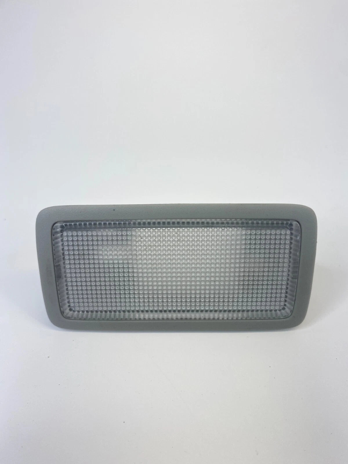 06-13 LEXUS IS250 IS 250 SUNVISOR LIGHT VANITY LAMP LENS COVER 81340-30100 OEM