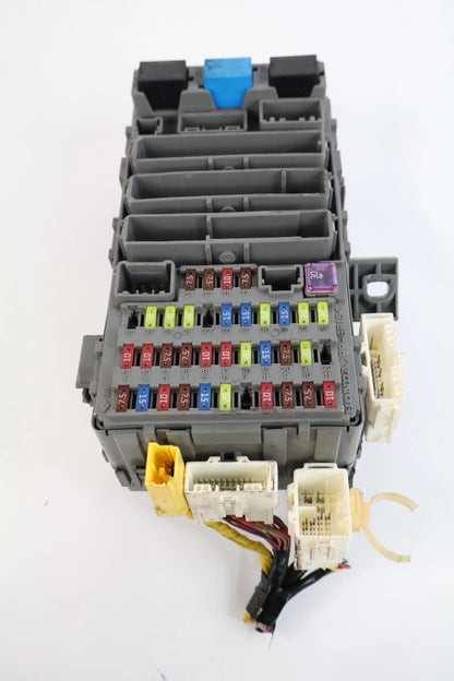 2007-2011 HONDA CR-V 2.4L INTERIOR FUSE RELAY BOX COMPARTMENT SWA-A11 OEM