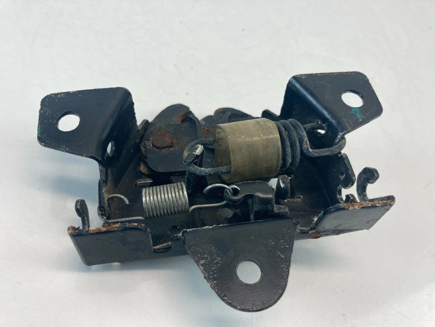 2011-2015 KIA SORENTO HOOD LOCK LATCH RELEASE ACTUATOR ASSEMBLY OEM