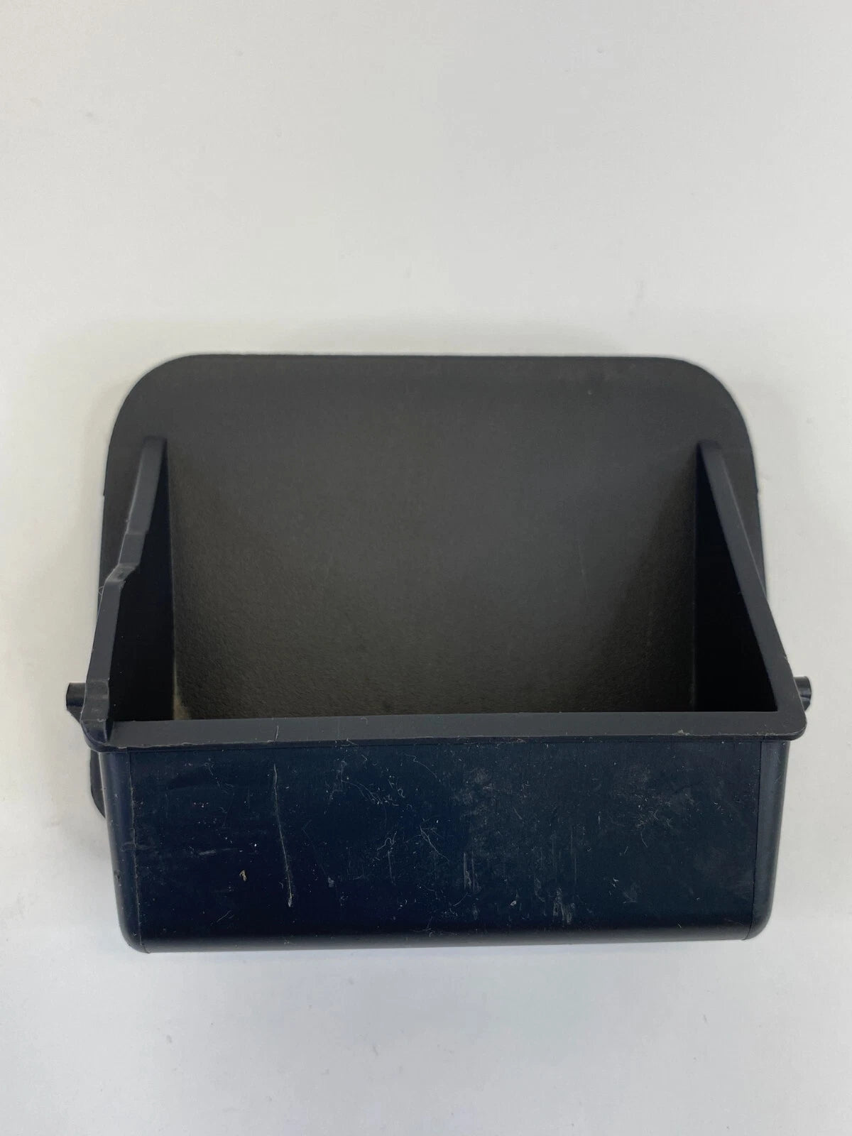 05-10 PONTIAC G6 DASH PANEL ASHTRAY ASH TRAY COIN BOX COMPARTMENT 22690693 OEM