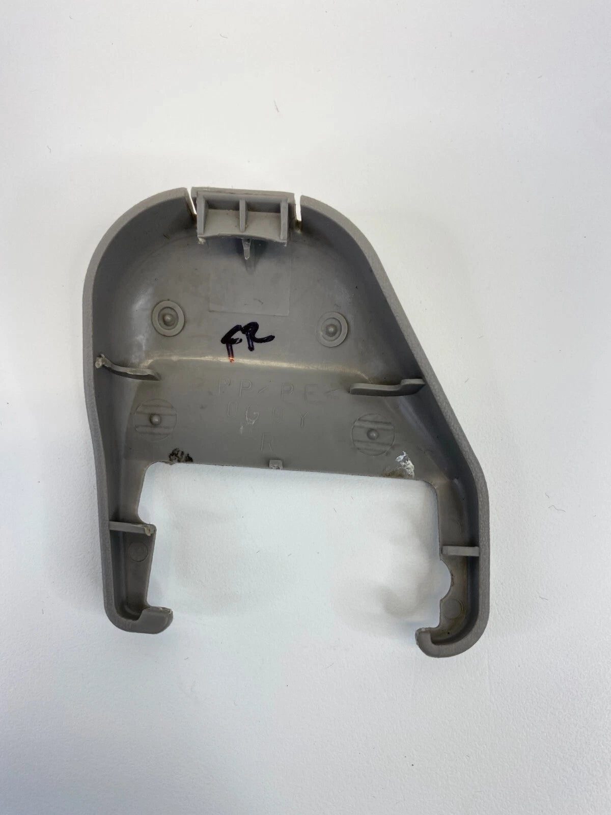 2002 2003 02 03 LEXUS ES300 FRONT RIGHT SEAT TRACK END COVER CAP TRIM OEM