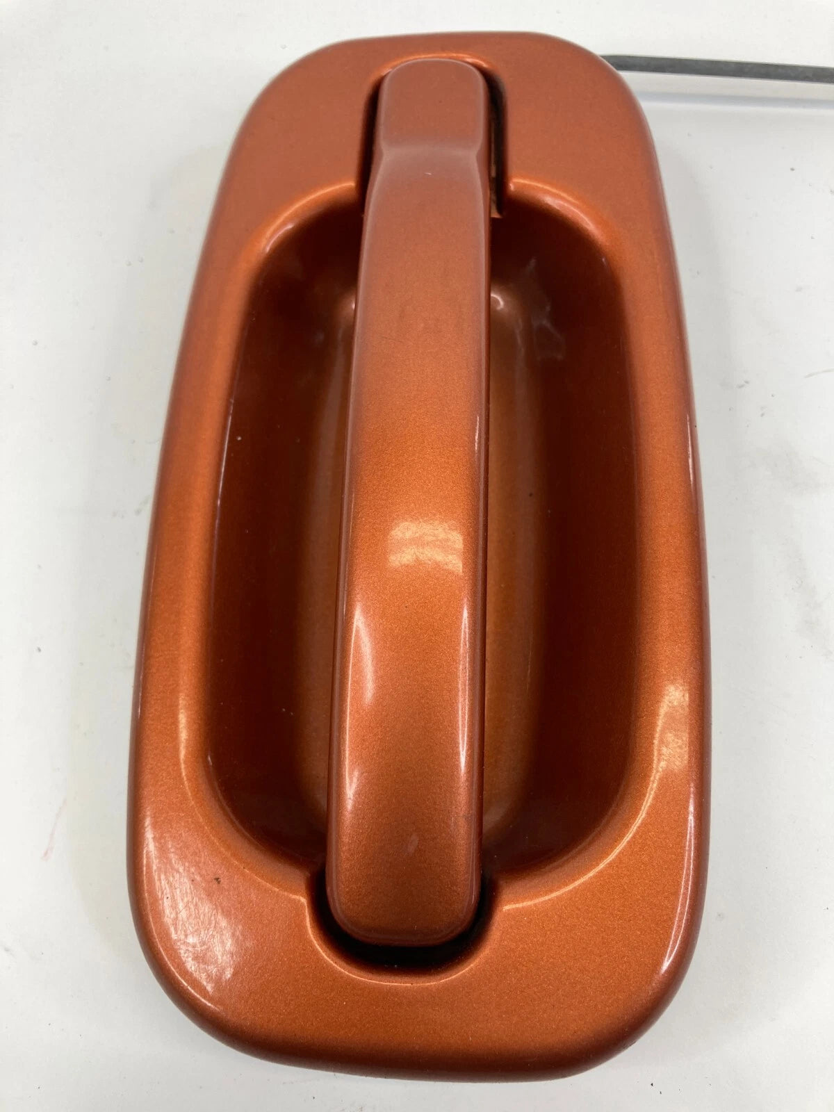 02-06 AVALANCHE 1500 2500 REAR LEFT BACK SIDE EXTERIOR DOOR HANDLE 15029899