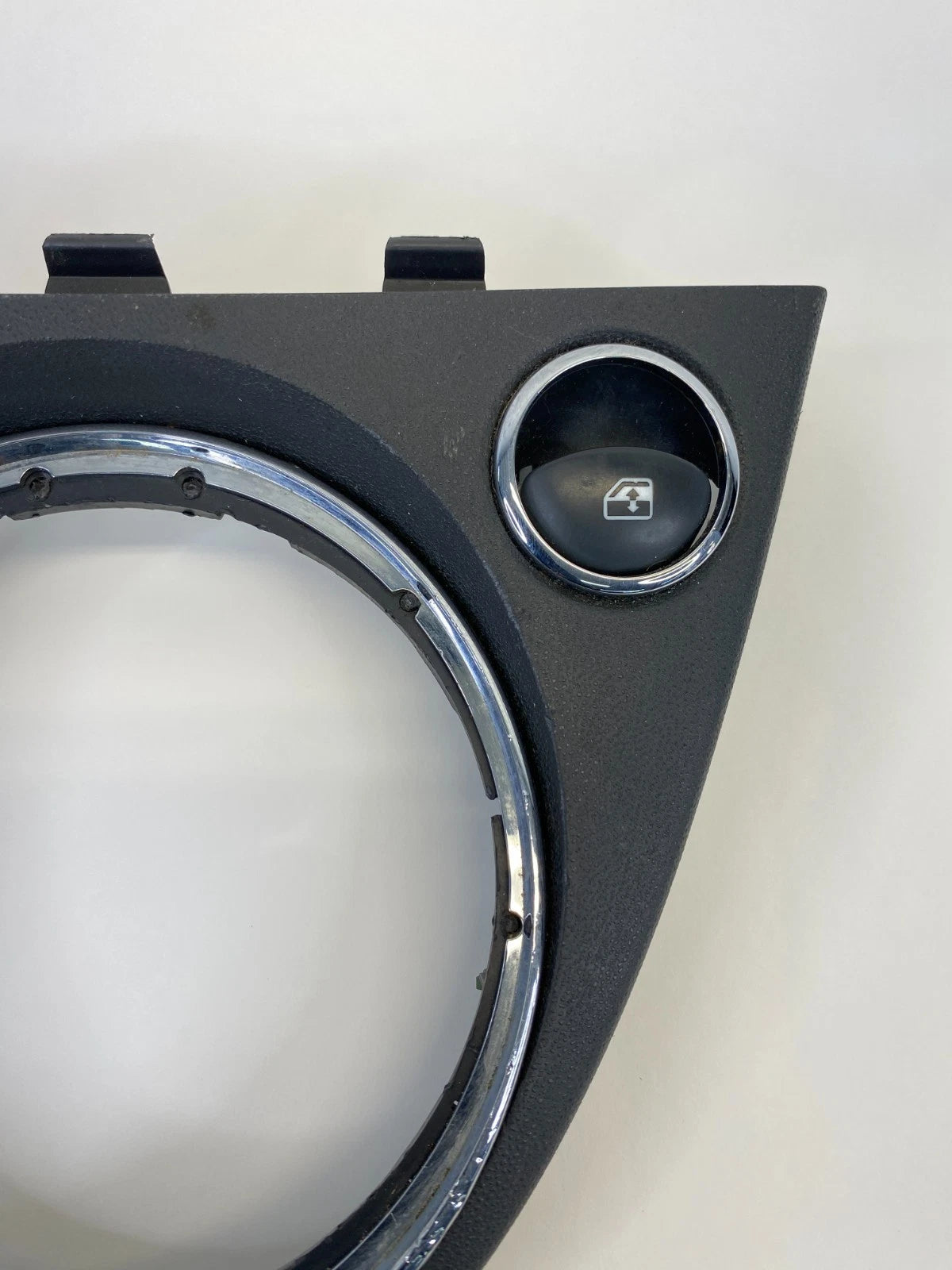 2012-2017 FIAT 500 A/T CENTER CONSOLE SHIFTER SHIFT BEZEL TRIM COVER OEM