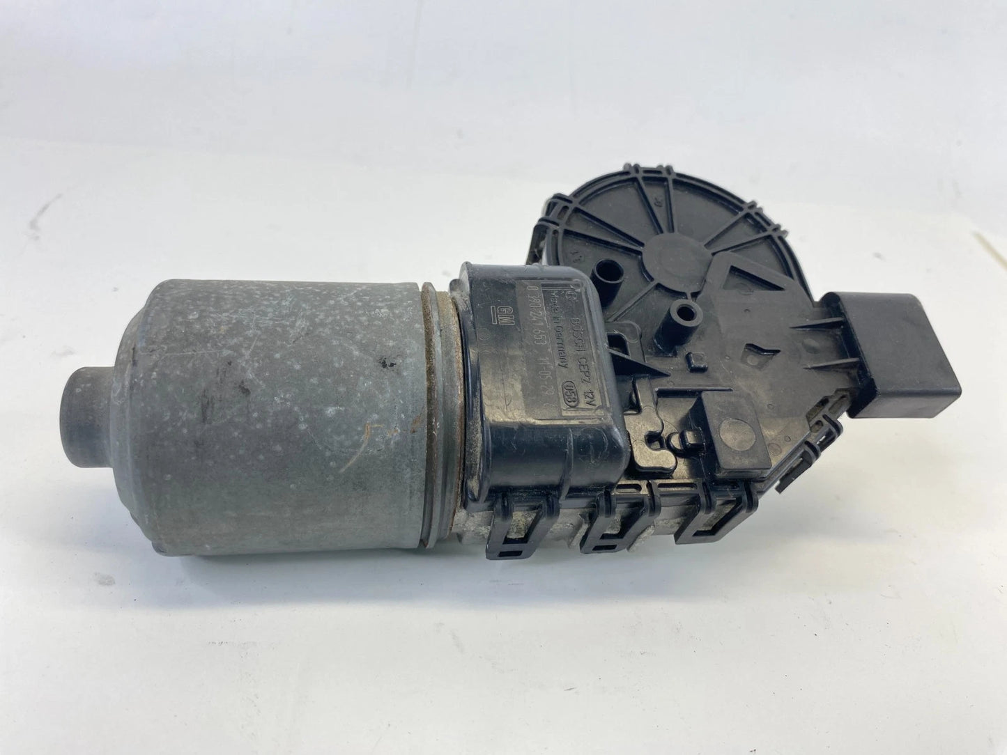 2009 10 11 2012 CHEVROLET TRAVERSE FRONT WINDSHIELD WIPER MOTOR 0390241653