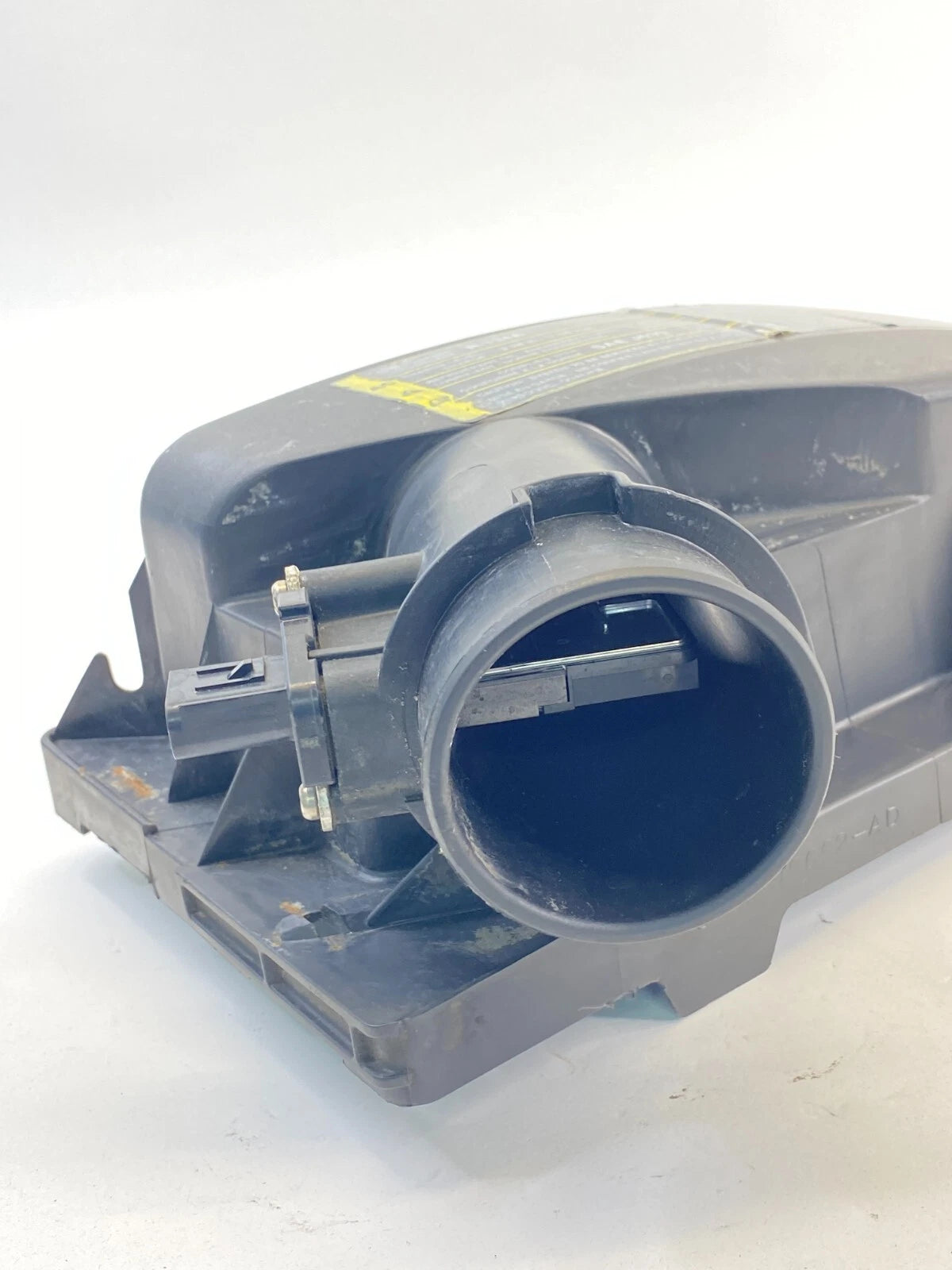09-12 FORD ESCAPE HYBRID 2.5 AIR INTAKE FILTER BOX HOUSING UPPER COVER 9M64-9661