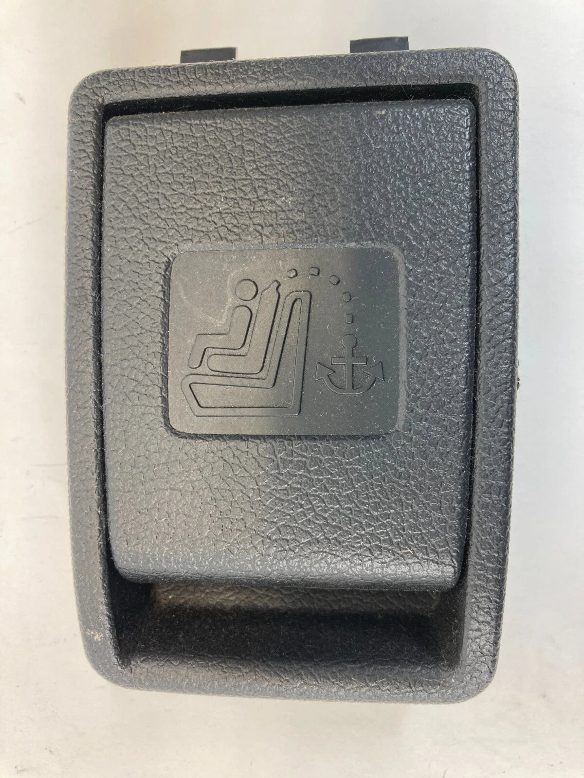 2014 2015 2016 HYUNDAI ELANTRA REAR SEAT CHILD ANCHOR COVER TRIM 856123Y500 OEM