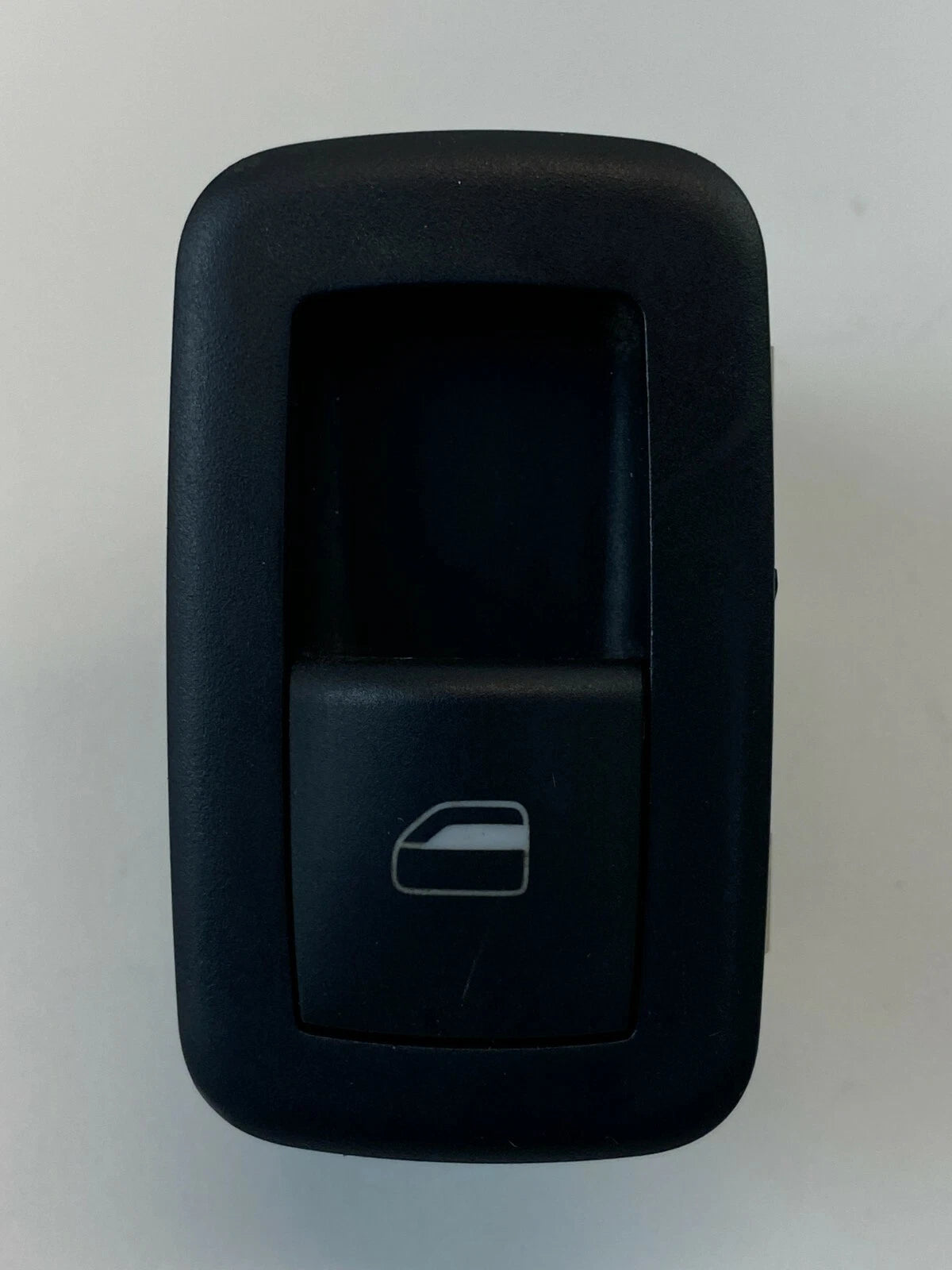 2008-2010 CHRYSLER TOWN & COUNTRY REAR RIGHT POWER WINDOW SWITCH 4602531AF OEM