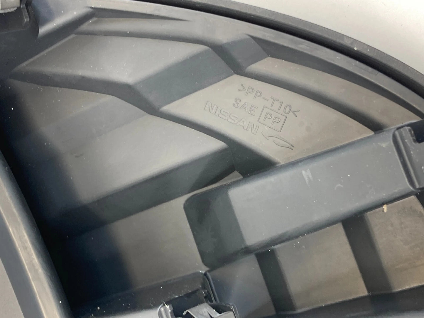 08-13 NISSAN ROGUE UPPER CLUSTER GAUGE SPEEDOMETER COVER TRIM 68235-JM00A OEM