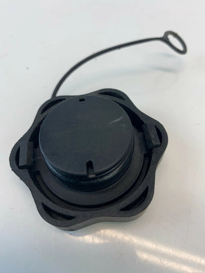 2005-2007 MERCURY MARINER POWER STEERING FLUID RESERVOIR TANK CAP LID COVER OEM