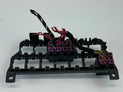 1998-2010 VOLKSWAGEN BEETLE 2.0L RELAY PLATE FUSE BOX MOUNT BRACKET 8D0-937-503