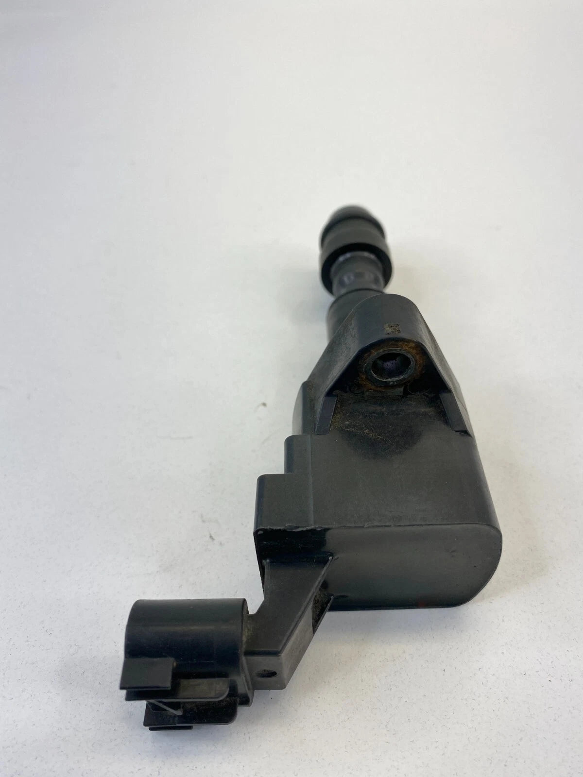 11-17 BUICK REGAL 2012-2017 VERANO 2.4L L4 ENGINE IGNITION COIL IGNITOR 12638824