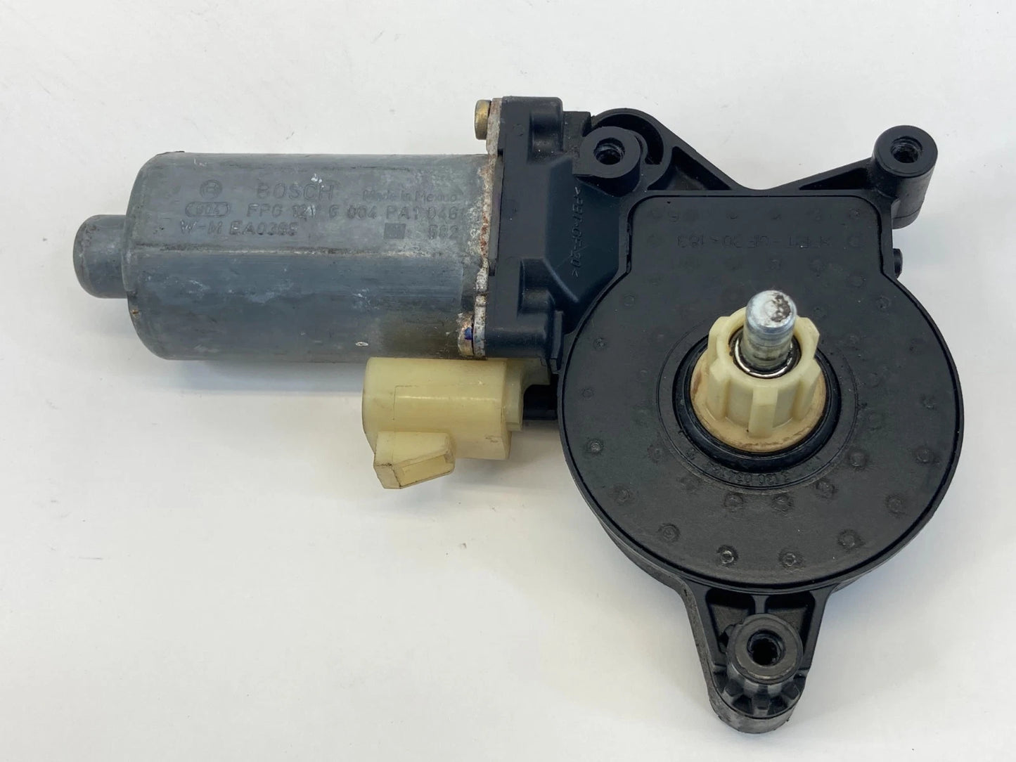 2002-2009 CHEVROLET TRAILBLAZER REAR RIGHT SIDE DOOR POWER WINDOW MOTOR ASSEMBLY