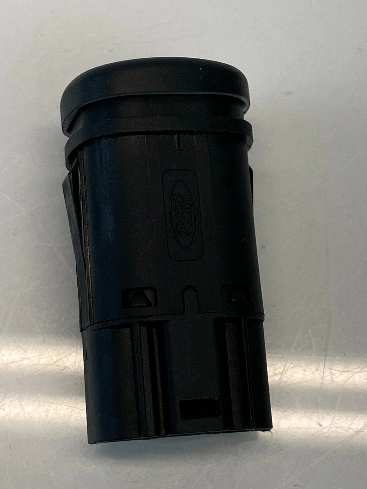 2005 2006 2007 MERCURY MARINER DEFROST CONTROL SWITCH BUTTON 3L8T-18704-AA OEM
