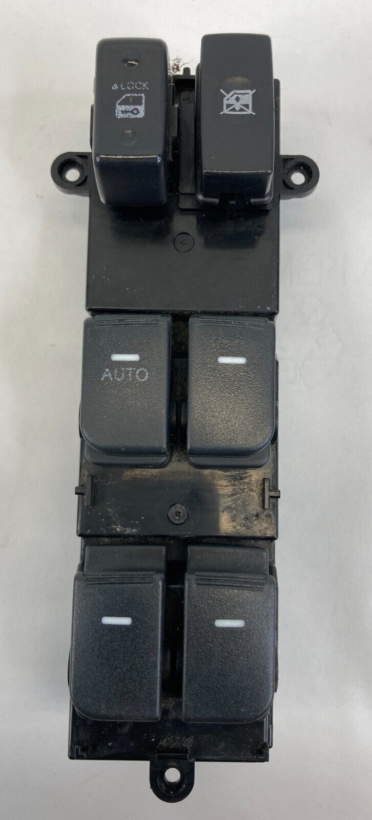 11-13 Kia Soul Left Driver Master Power Door Window Control Switch 93570-2K010