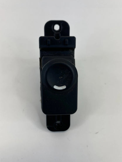 13-17 HYUNDAI ACCENT REAR LEFT SIDE DOOR POWER WINDOW CONTROL SWITCH 93581-1R001