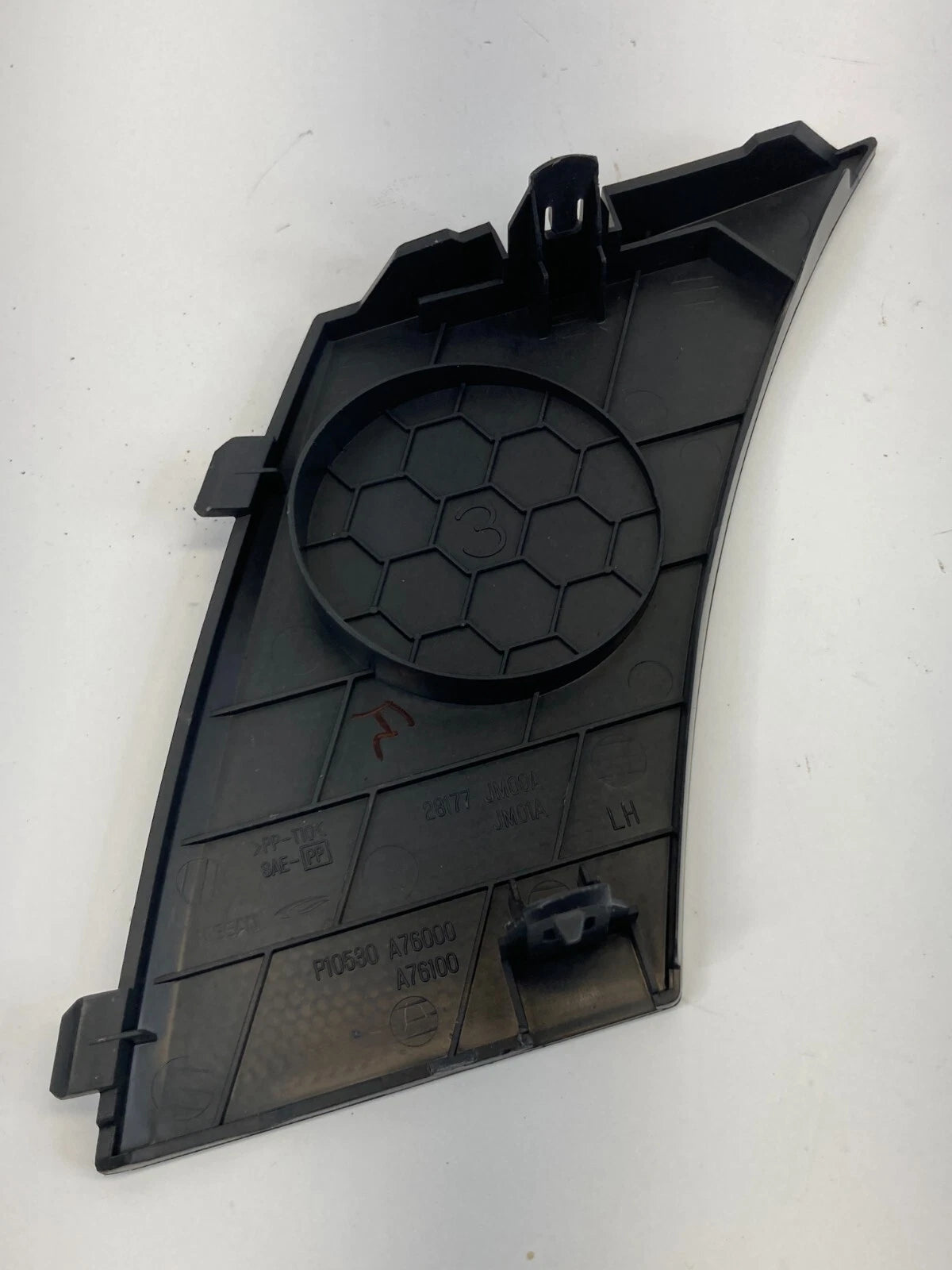 2008-2013 NISSAN ROGUE DASH LEFT DRIVER SIDE SPEAKER COVER GRILLE 28177-JM00A