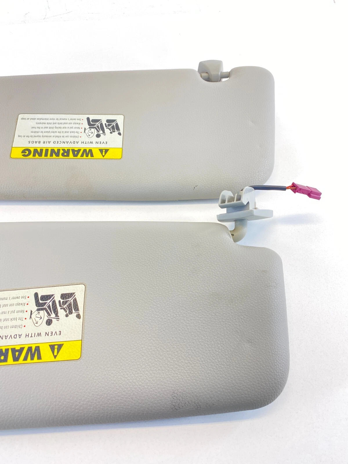 2004-2007 BMW 525I 530I E60 FRONT LEFT RIGHT SUN VISOR SUNSHADE PAIR ASSY OEM
