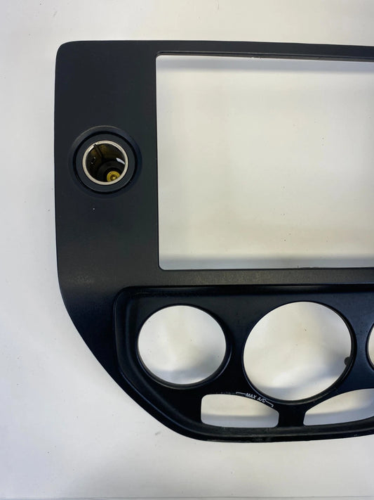 05-07 FORD FOCUS RADIO DASH BEZEL CLIMATE CONTROL TRIM PANEL OEM VP6S4XA046A04AC