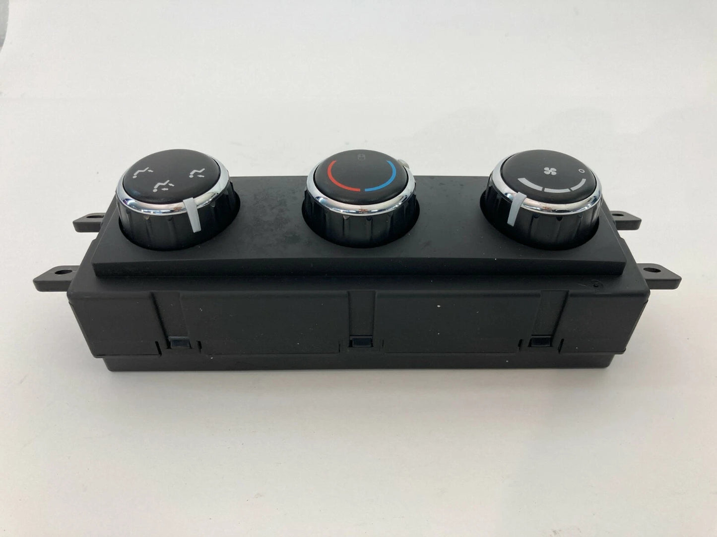 08-11 TOWN & COUNTRY GRAND CARAVAN ROOF MOUNTED REAR CLIMATE CONTROL 55111810AD