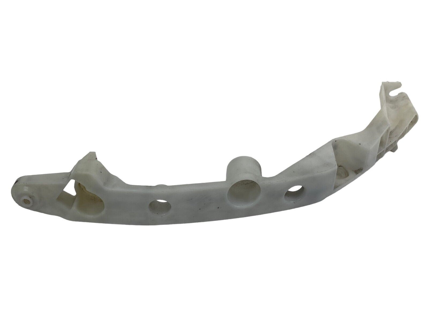 2011-2014 Nissan Juke SUV Front Left Bumper Bracket Side Retainer 62223-1KA0A
