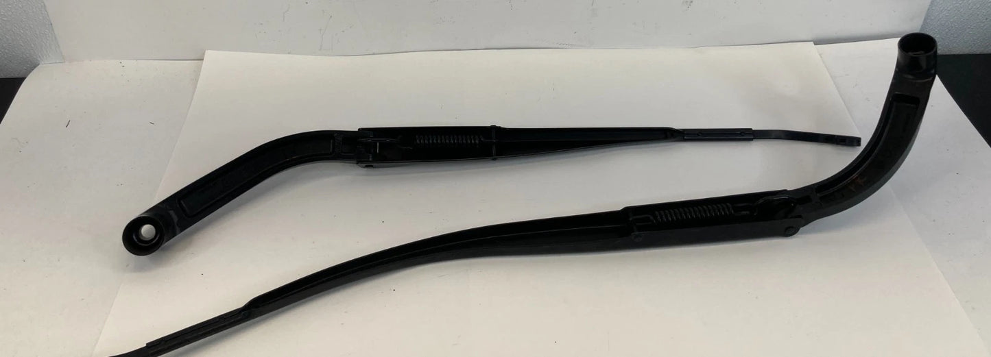 2013-2020 Nissan Pathfinder Front Windshield Wiper Arm Pair Set OEM