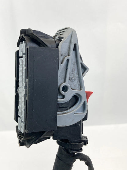 2010 2011 Volkswagen Tiguan A/T 2.0L ABS Pump Anti Lock Plug Connector 4F0973038