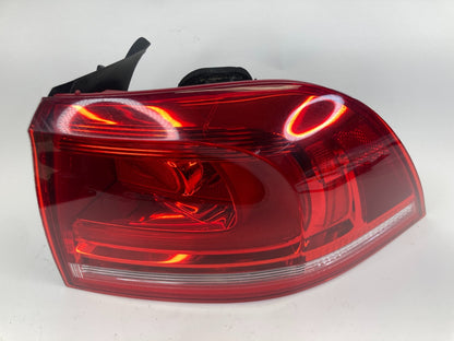 2011-2014 Volkswagen Touareg Right Outer Tail Light Taillight 7P6-945-096E OEM