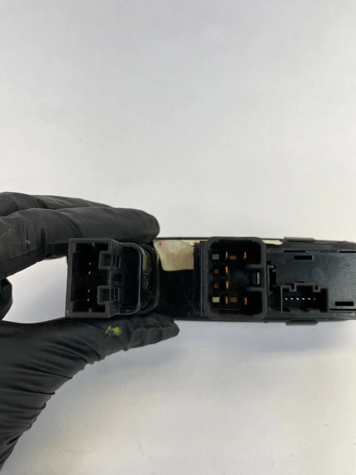 2011-2014 HYUNDAI SONATA DASH DIMMER LIGHT ECO TRACTION CONTROL SWITCH ASSY OEM