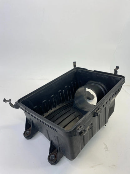 2009 KIA BORREGO 3.8L AIR CLEANER FILTER BOX LOWER COVER 28112-2J000 OEM