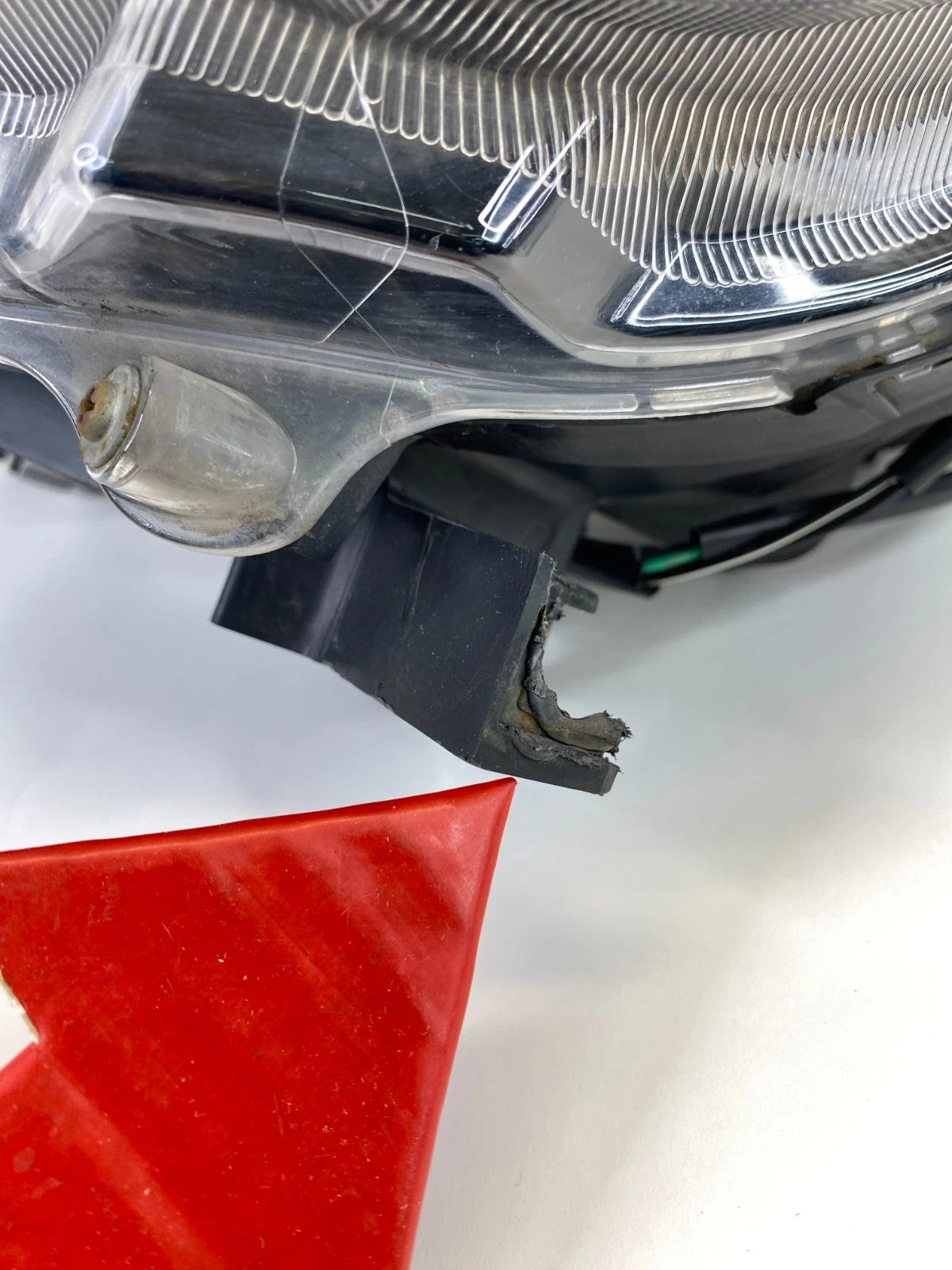 11-19 MITSUBISHI OUTLANDER SPORT FRONT LEFT DRIVER HEADLIGHT HEADLAMP HALOGEN