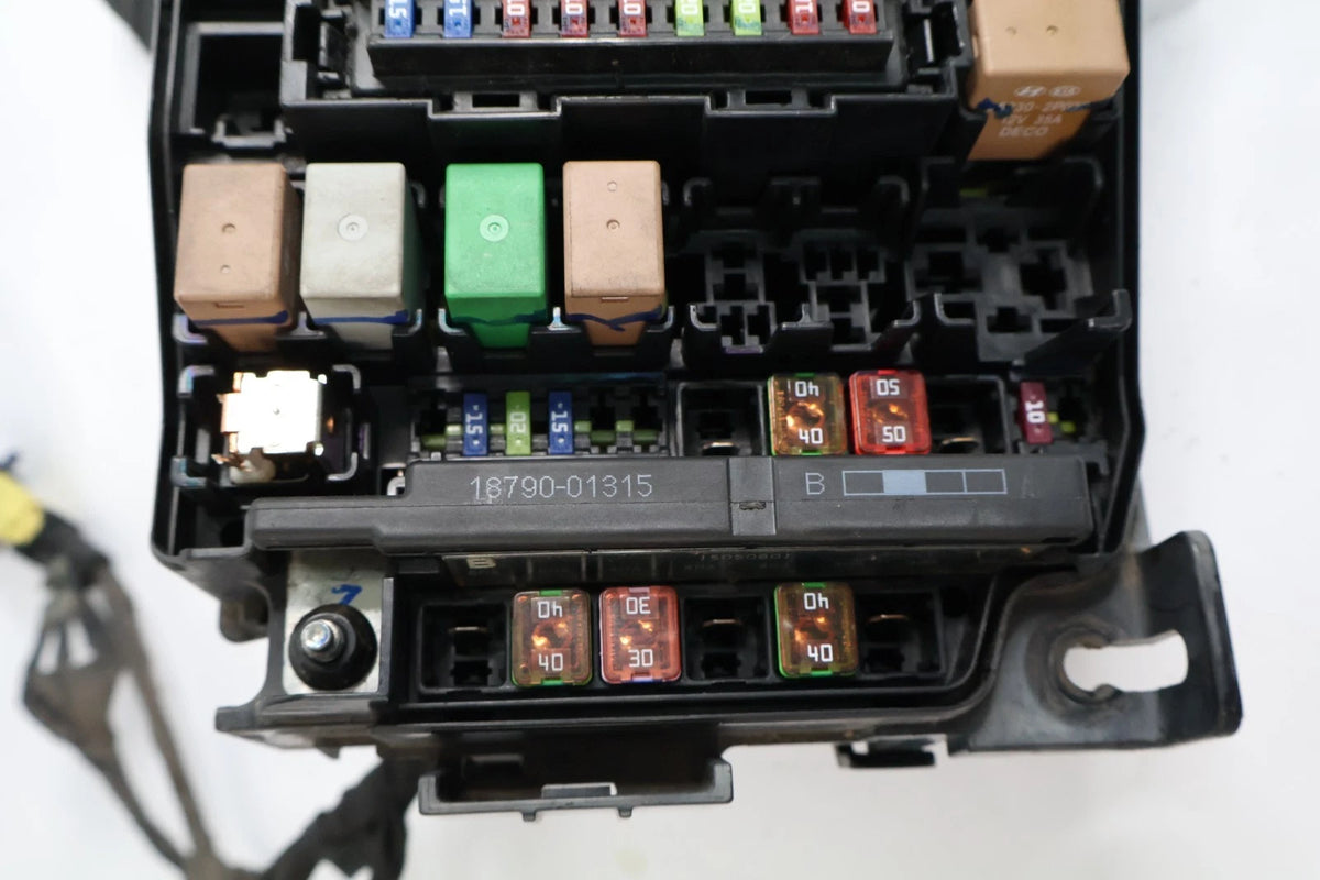 14-16 HYUNDAI ELANTRA 1.8L ENGINE BAY FUSE BOX RELAY MODULE ASSY OEM 91951-3X100