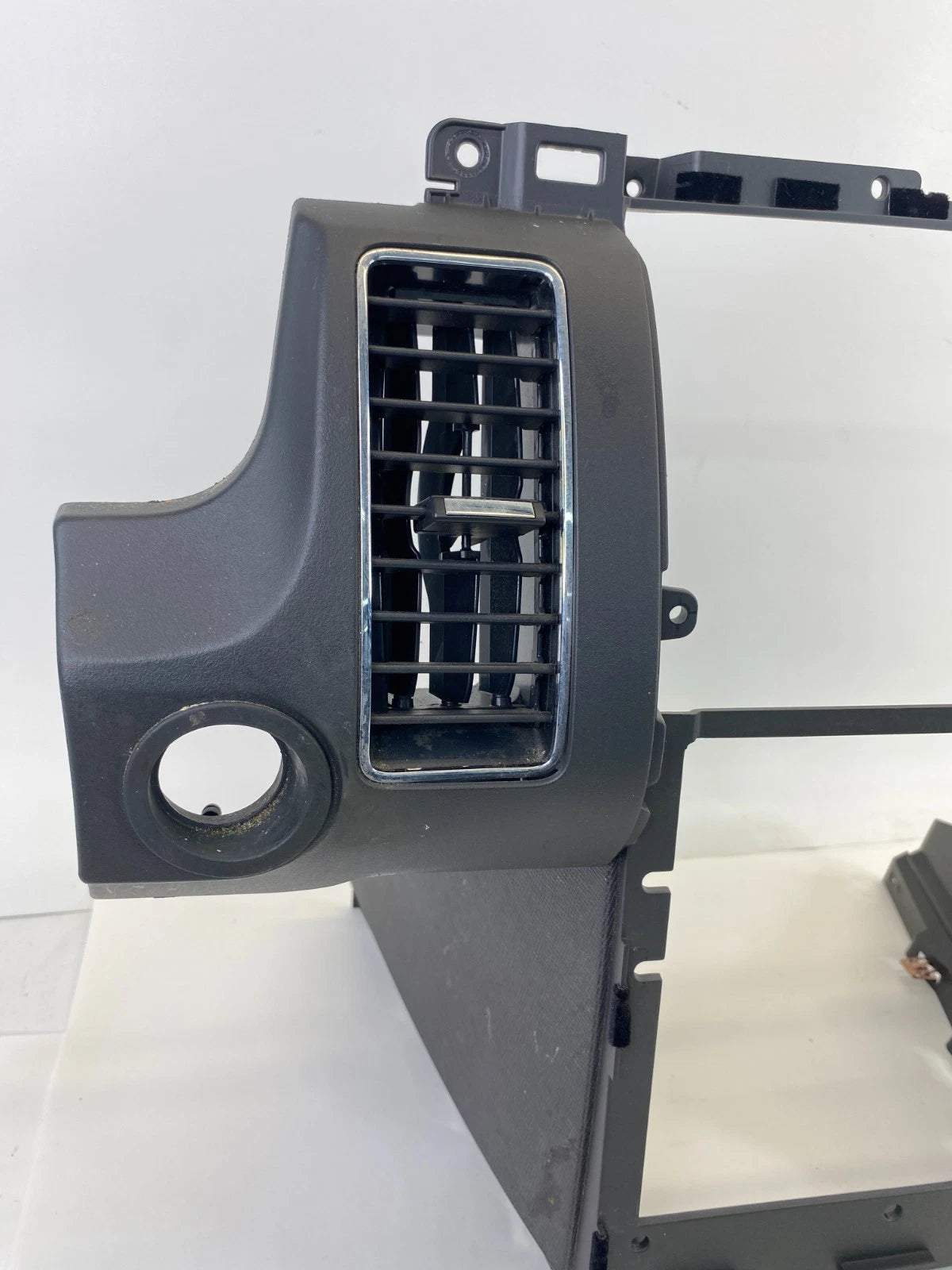 2014-2019 Ford Flex Dash Radio Climate Control Bezel Trim w/ Air Vents OEM