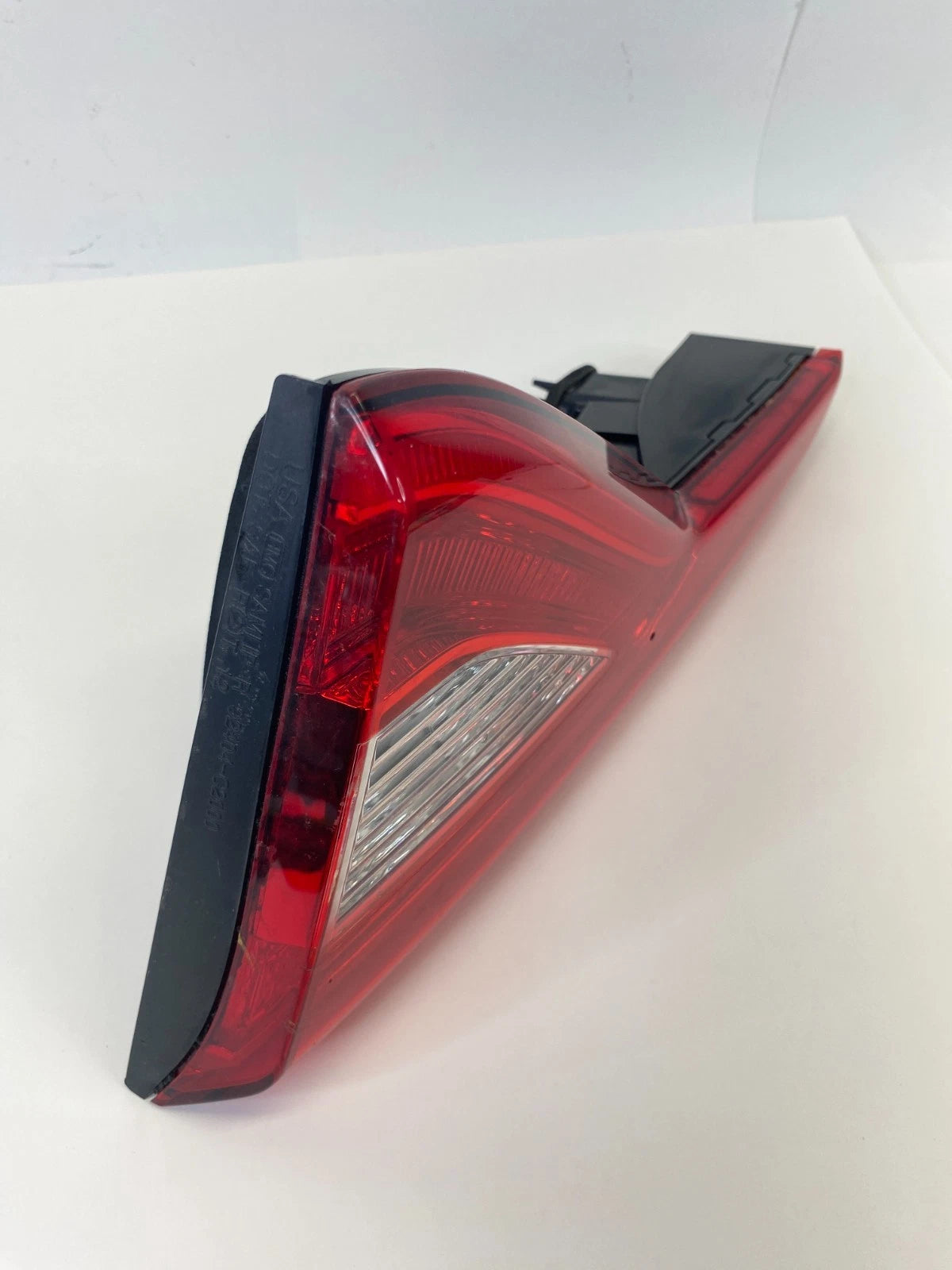 2015-2017 HYUNDAI SONATA REAR RIGHT SIDE TAIL LIGHT TRUNK LID BACKUP LAMP OEM