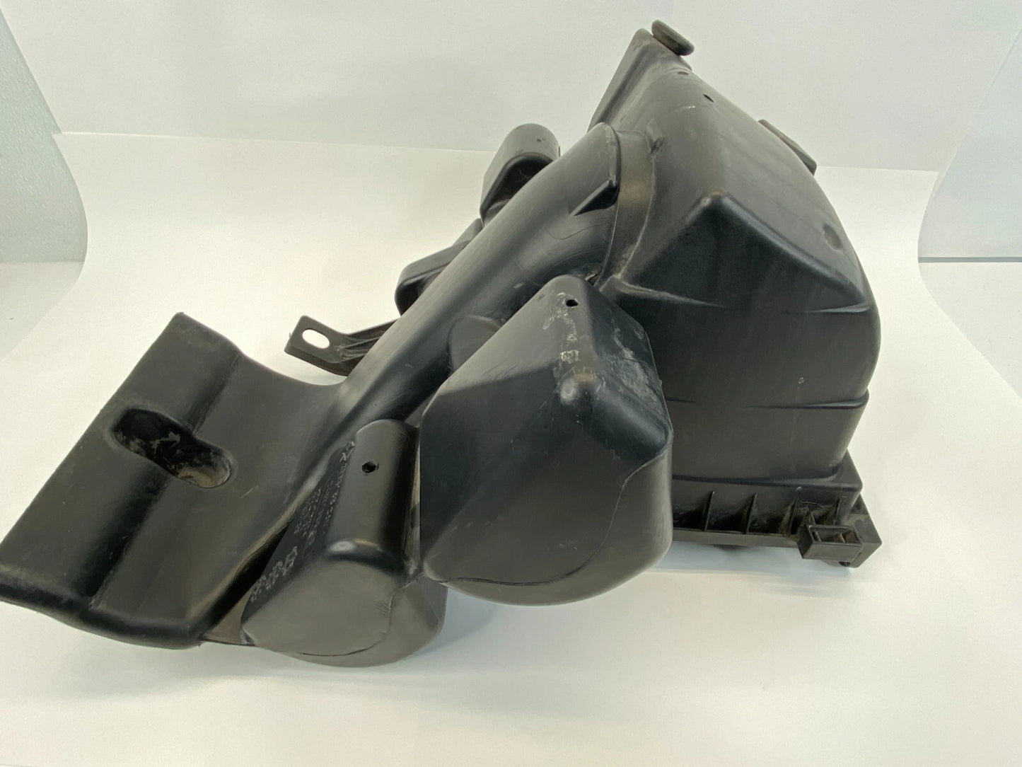 2009 2010 DODGE JOURNEY 3.5L AIR CLEANER INTAKE HOUSING LOWER OEM 04891896AB