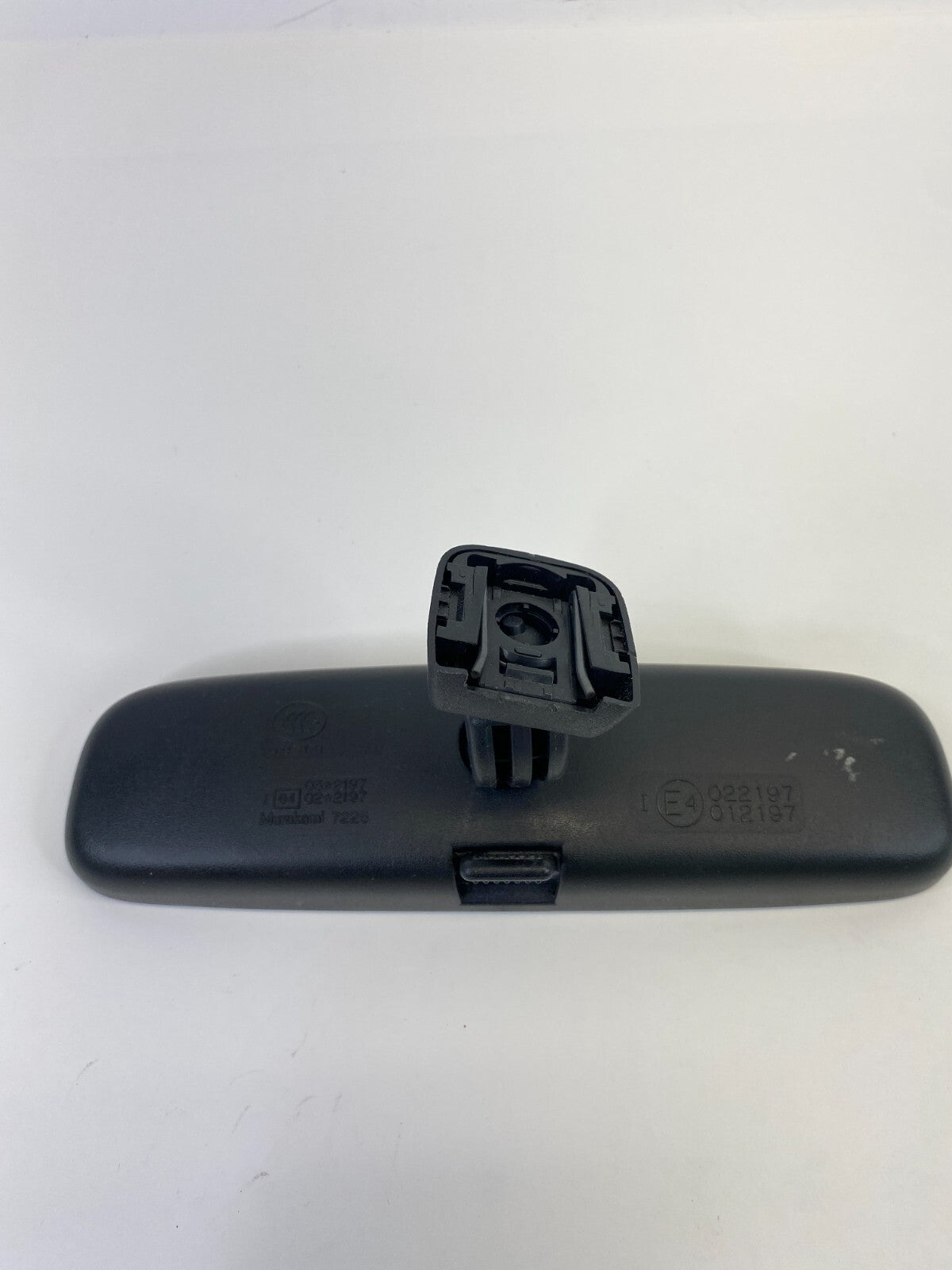 2004-2015 Toyota RAV4 Manual Dimming Rear View Interior Mirror E4022197 OEM