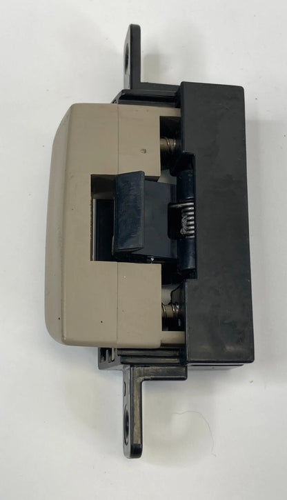 2007 2008 2009 HYUNDAI ELANTRA LOWER DASH STORAGE PUSH LATCH RELEASE OEM