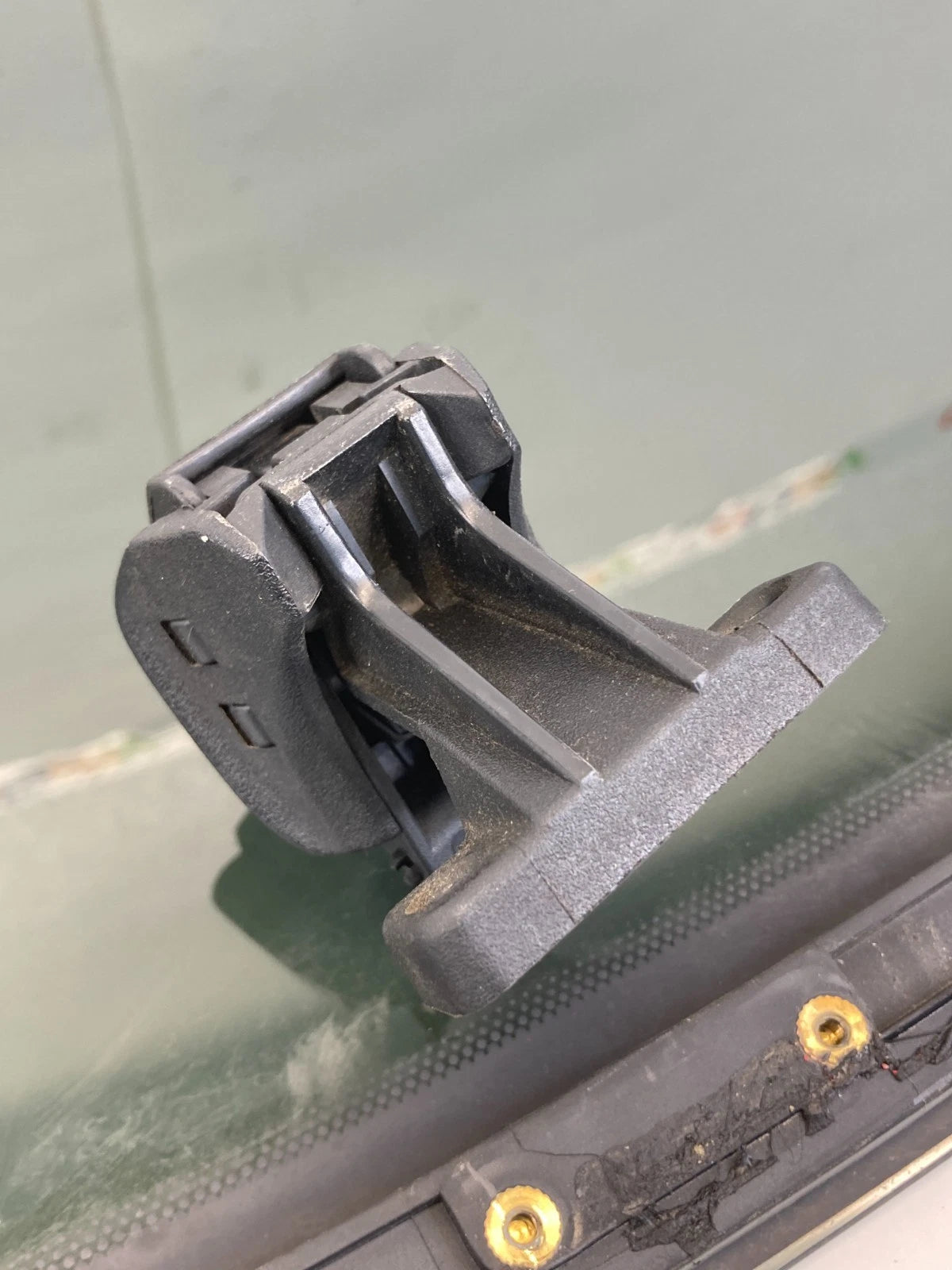 1997-2003 Ford F-150 Rear Right Extended Cab Quarter Window Glass F65B-1825700-A