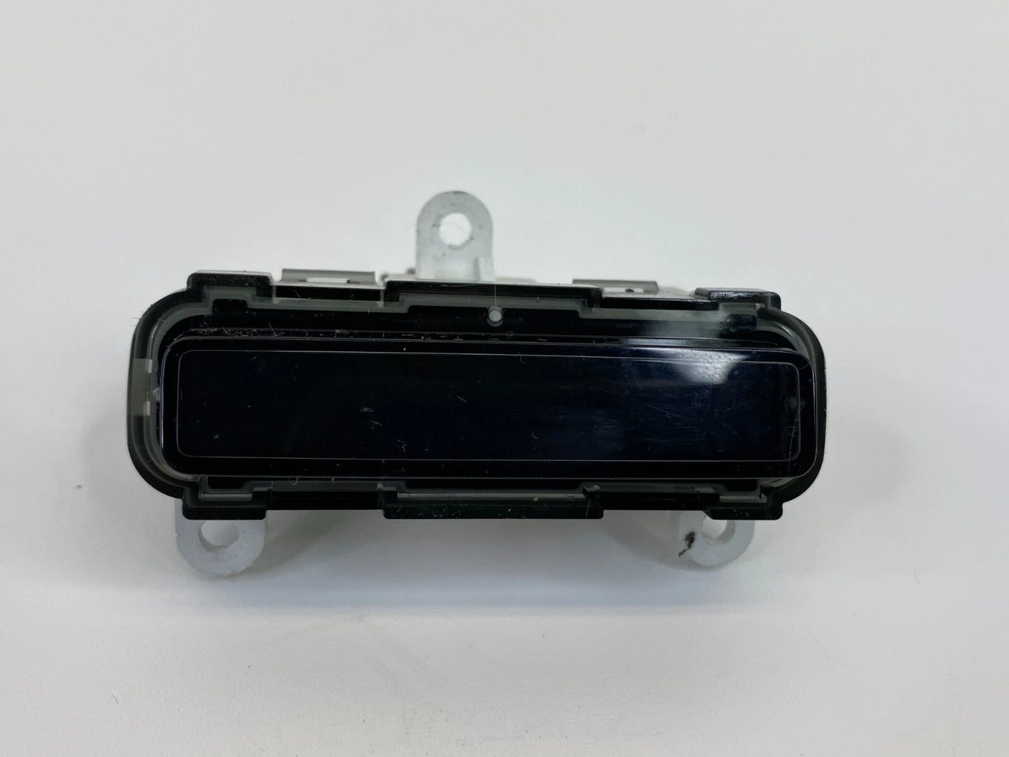 2004-2006 HYUNDAI ELANTRA DASH PASSENGER SWITCH INDICATOR LIGHT OEM