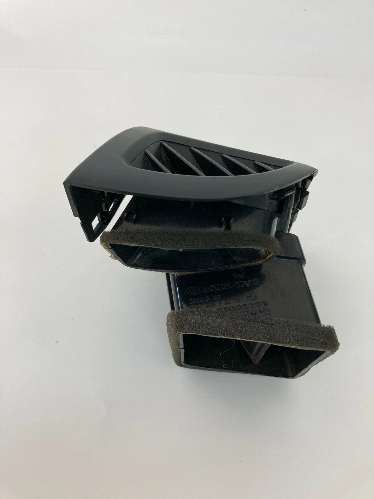 2007-2010 HYUNDAI ENTOURAGE RIGHT DASH AC HEATER AIR VENT DUCT GRILLE 4D974-6000