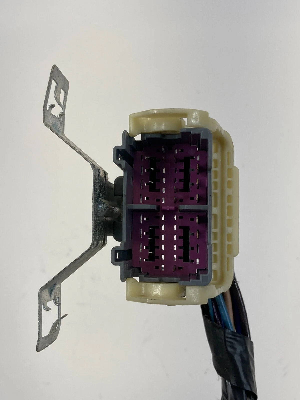 04-08 PONTIAC GRAND PRIX FRONT RIGHT DOOR WINDOW SWITCH WIRE CONNECTOR 15486886