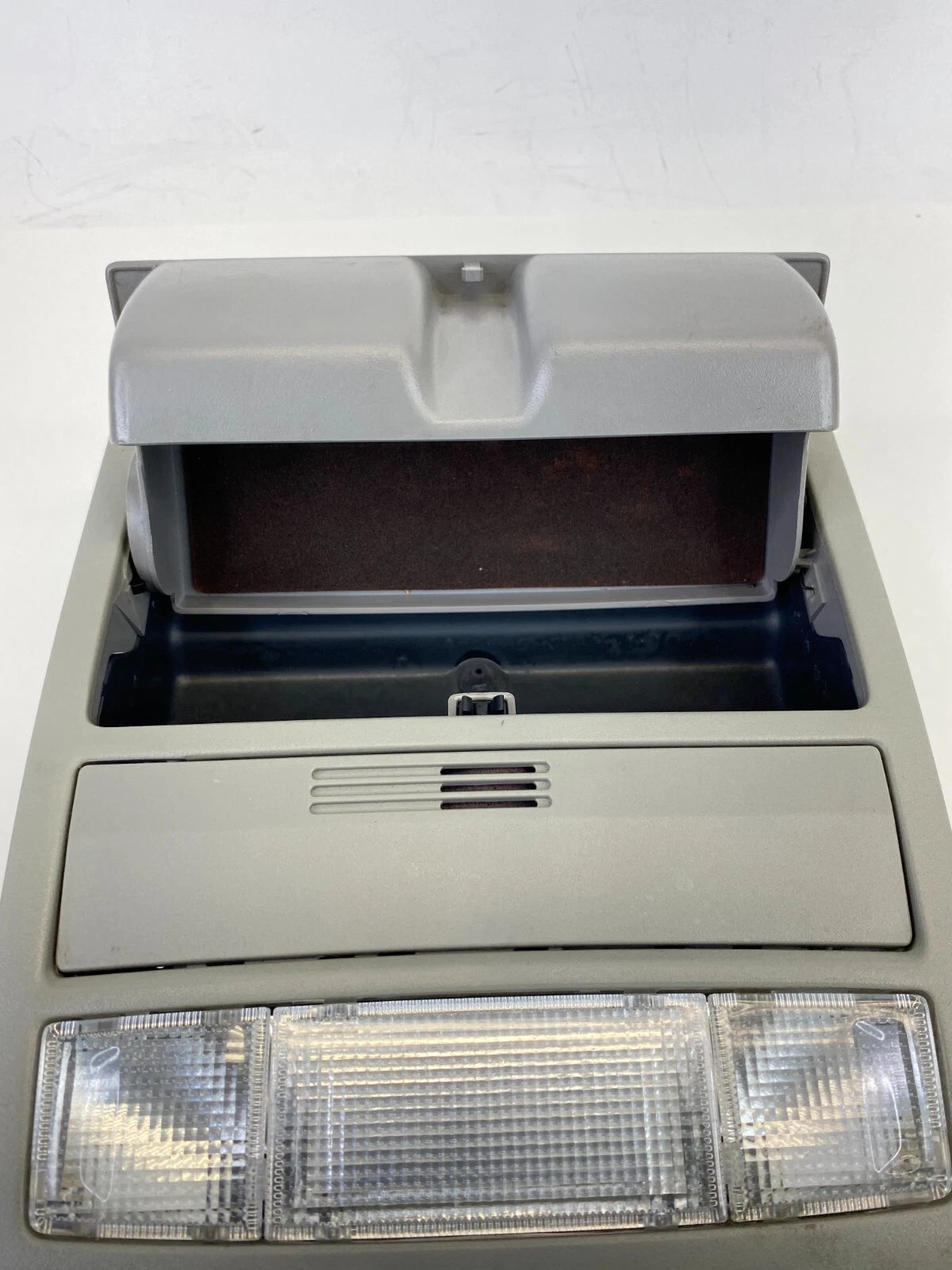 2007-2011 TOYOTA CAMRY OVERHEAD CONSOLE DOME LIGHT SUNGLASS HOLDER OEM FACTORY