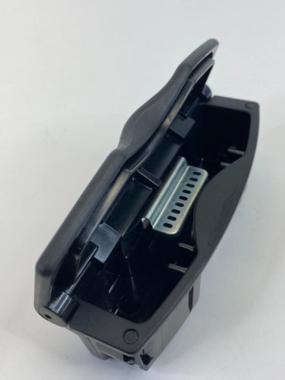 2000-2006 MAZDA MPV CENTER DASH LOWER ASH TRAY ASHTRAY STORAGE COMPARTMENT OEM