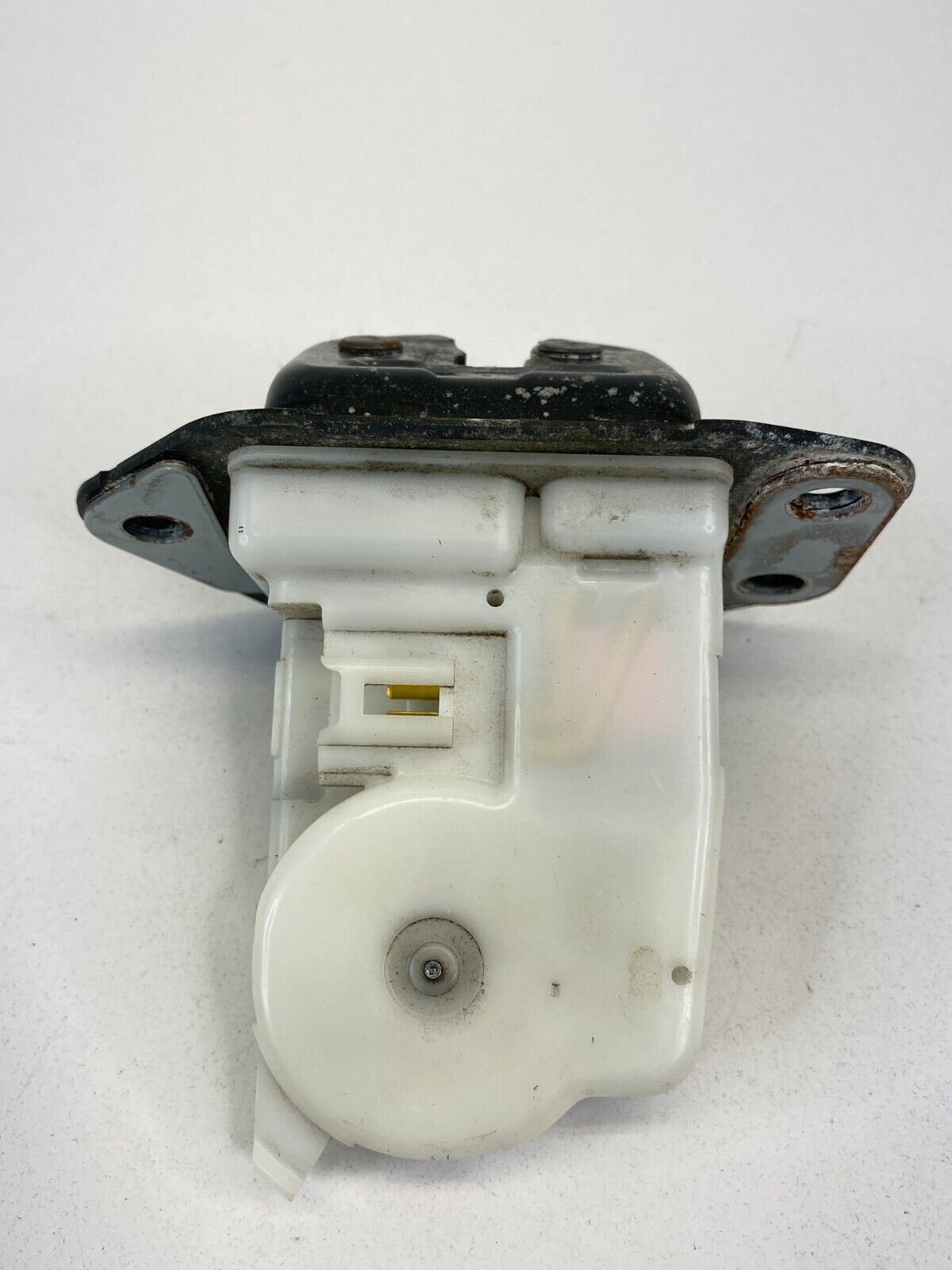 2008-2013 Nissan Rogue 14-15 Rogue Selected Rear Trunk Lock Latch Actuator OEM