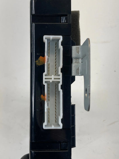 2013-2016 Kia Optima Body Computer Control Module BCM BCU 95400-2T825 OEM