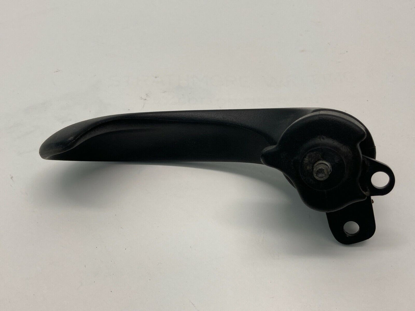 1997-2002 Chevrolet Malibu Front Left Driver Side Inner Interior Door Handle OEM