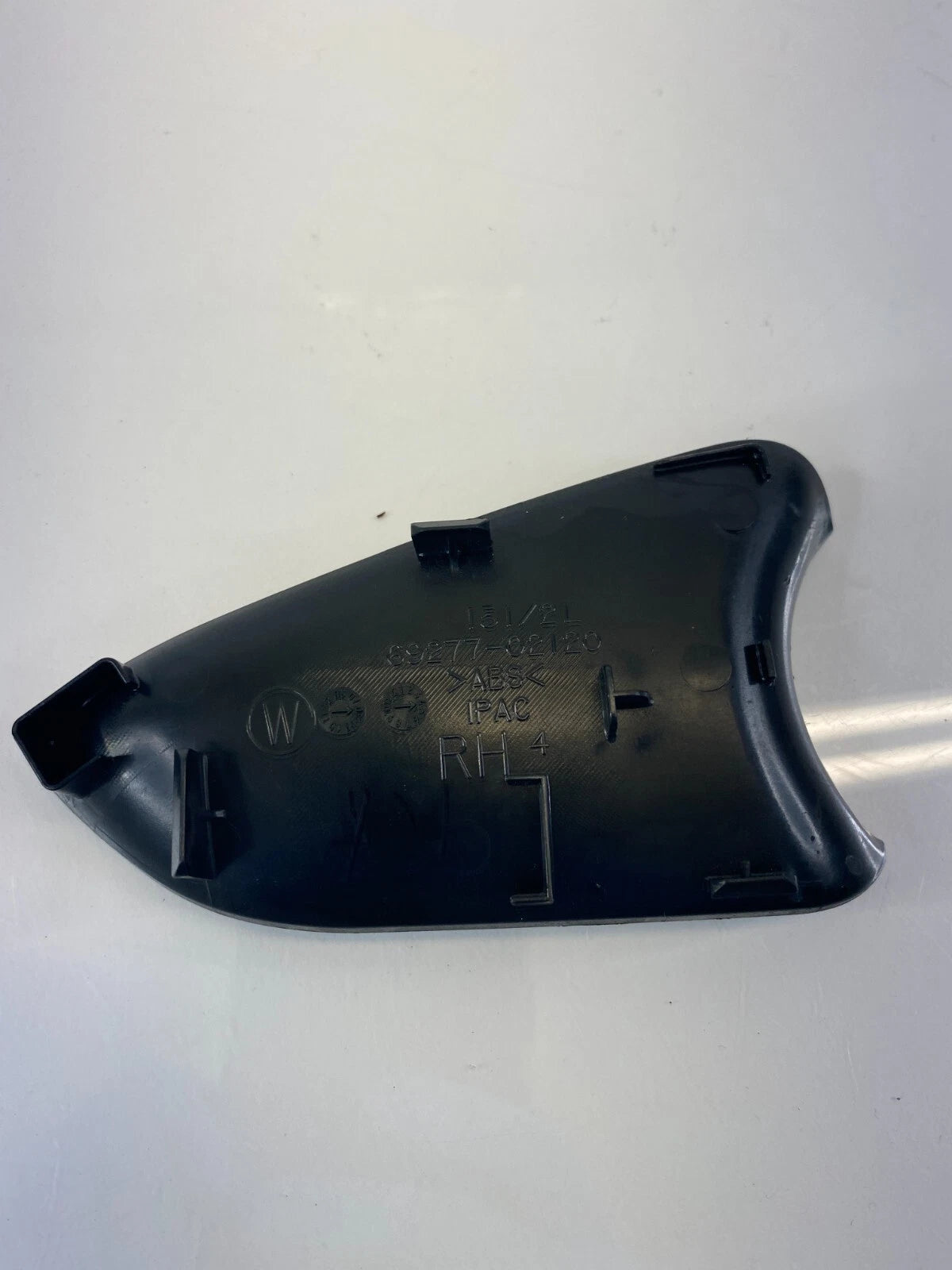 09 10 PONTIAC VIBE 09-13 MATRIX FRONT RIGHT INNER DOOR HANDLE BEZEL CAP COVER