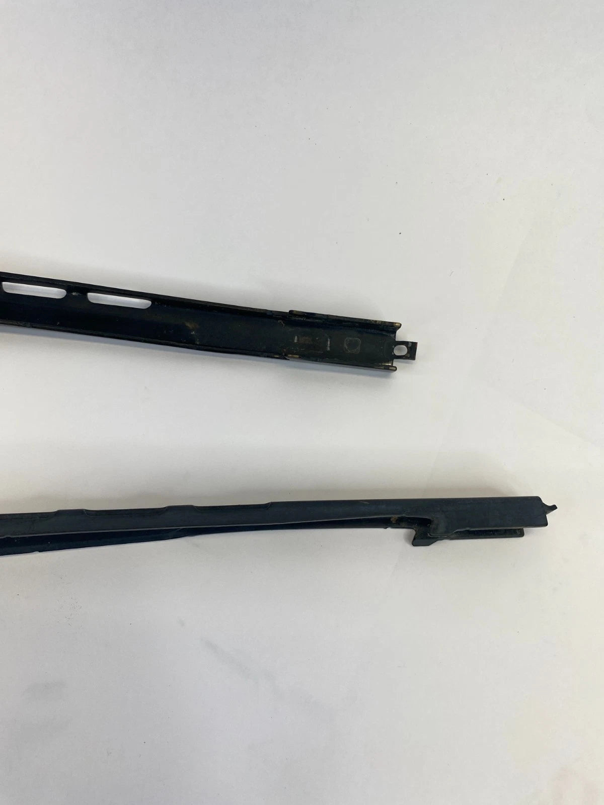 2011-2015 FORD EXPLORER FRONT WINDSHIELD WIPER ARMS PAIR LH RH BB5317C495AD OEM