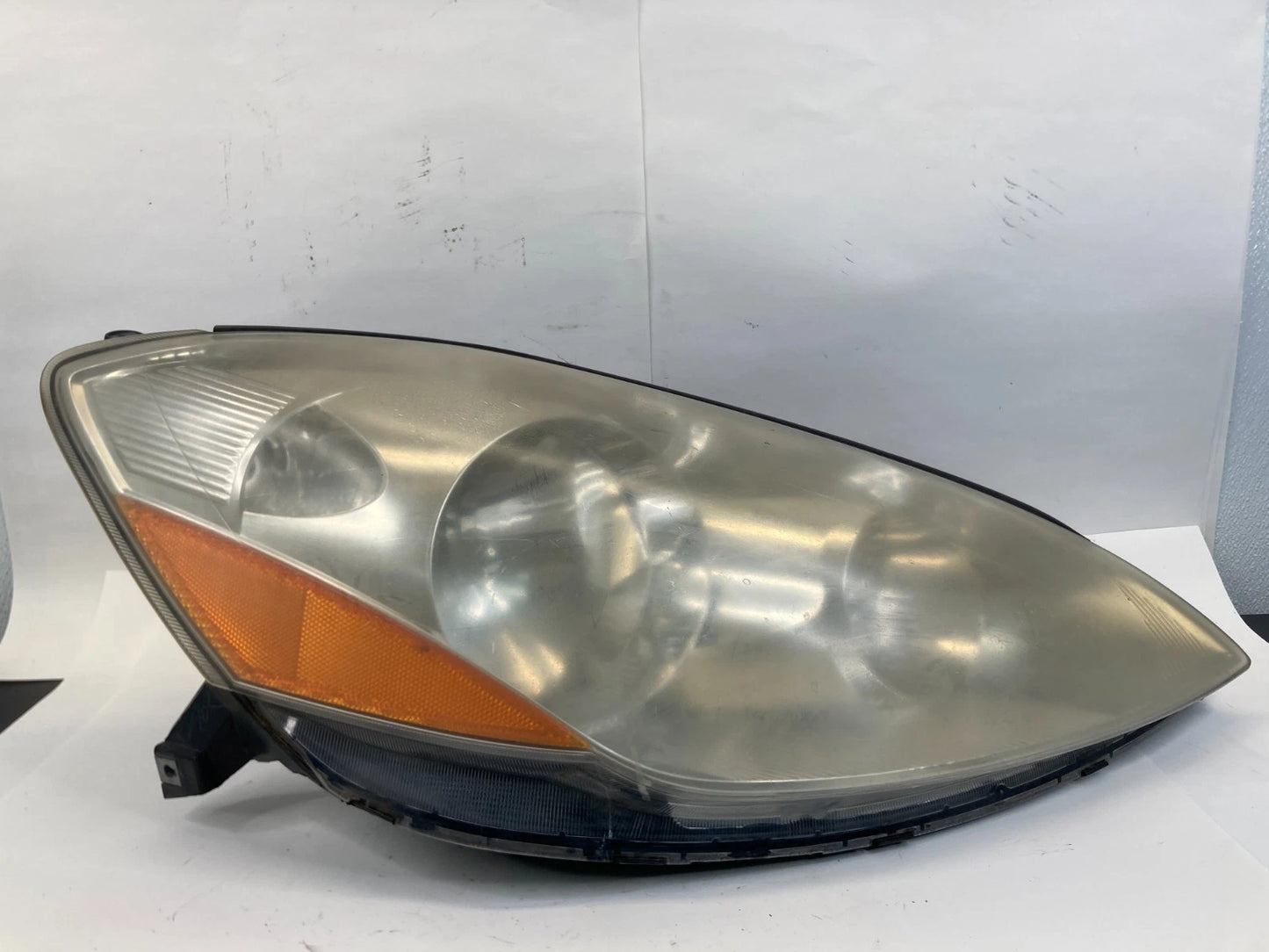2006-2010 TOYOTA SIENNA RIGHT PASSENGER HALOGEN HEADLIGHT HEADLAMP ASSEMBLY OEM